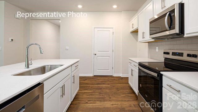 223 Mary Locke Way, Statesville, NC 28677