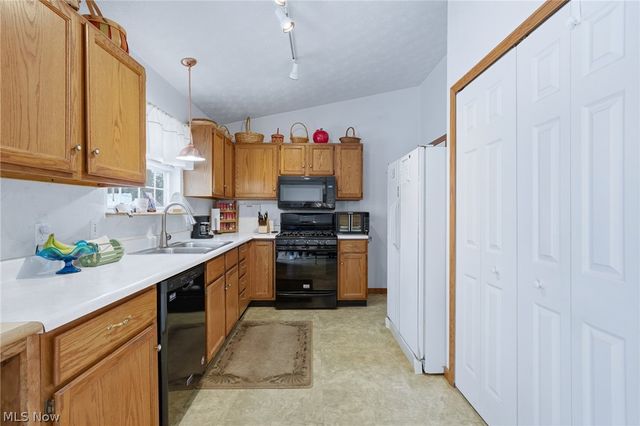 3867 Melv Street, Barberton, OH 44203