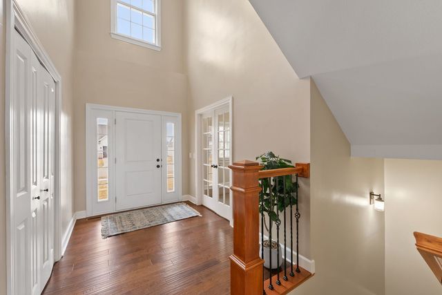 17 Blackstone Circle, Le Claire, IA 52753