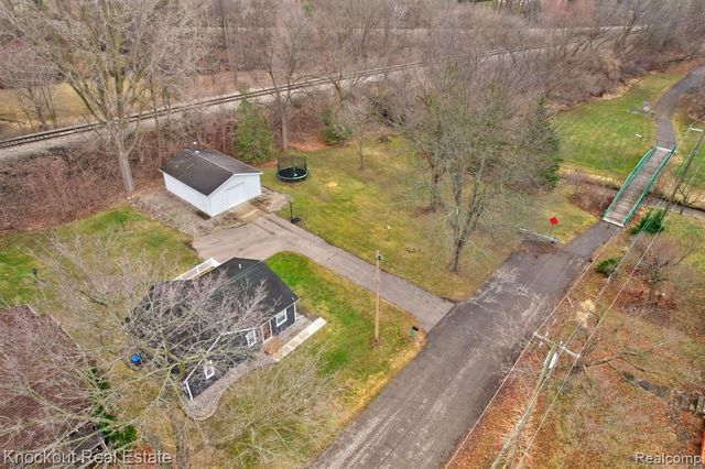 213 E Maple Street, Vassar, MI 48768