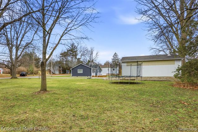 213 E Maple Street, Vassar, MI 48768