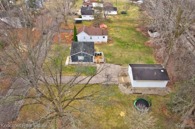 213 E Maple Street, Vassar, MI 48768