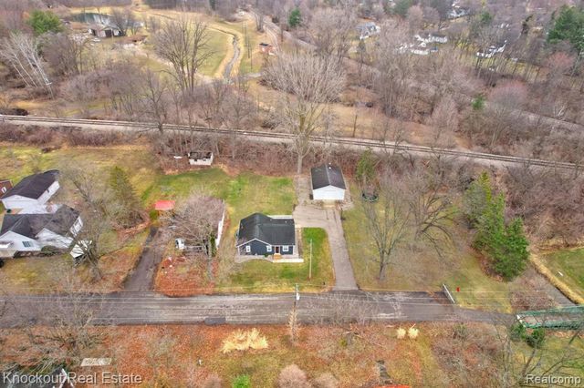 213 E Maple Street, Vassar, MI 48768