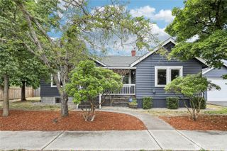 611 Elizabeth Street, Sumner, WA 98390