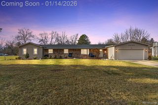 8098 Dover Drive, Grand Blanc Charter Township, MI 48439