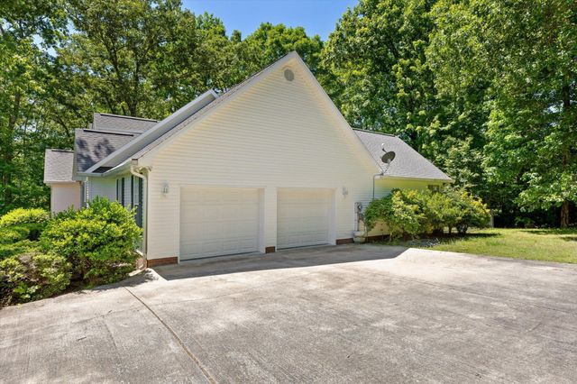 381 Big Cedar Drive, Dunlap, TN 37327