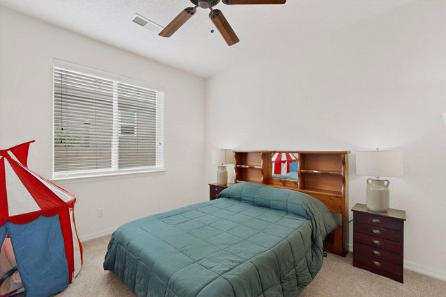 241 Rio Chama Circle SW, Los Lunas, NM 87031