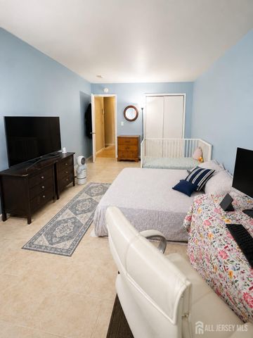190 College Drive, Edison, NJ 08817