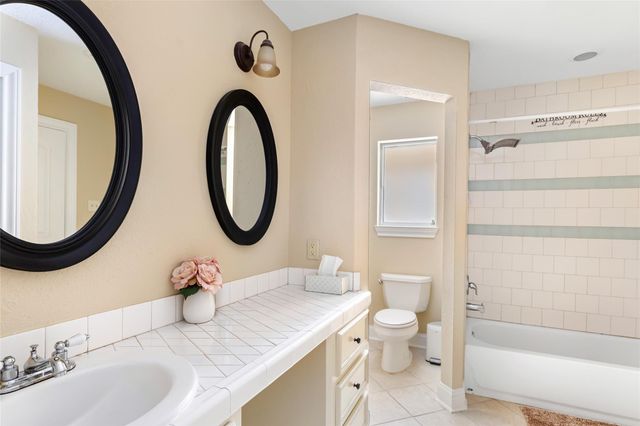 6 Hillcrest Street, Dayton, TX 77535