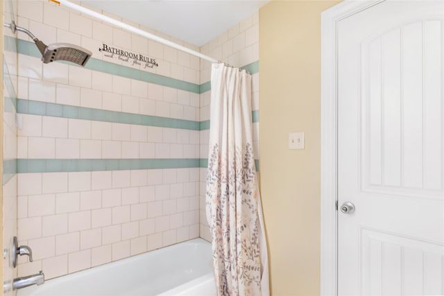 6 Hillcrest Street, Dayton, TX 77535