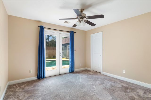 6 Hillcrest Street, Dayton, TX 77535