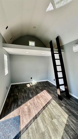 6 Hillcrest Street, Dayton, TX 77535