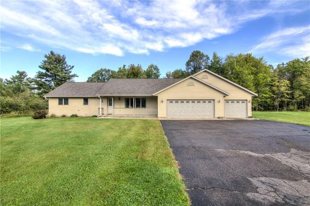850 Walters Court, Cornell, WI 54732