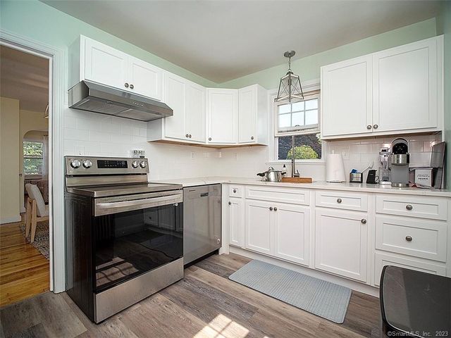 30 Seaview Avenue, West Haven, CT 06516