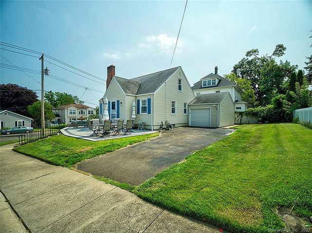 30 Seaview Avenue, West Haven, CT 06516