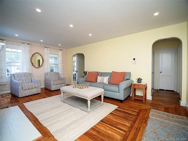 30 Seaview Avenue, West Haven, CT 06516