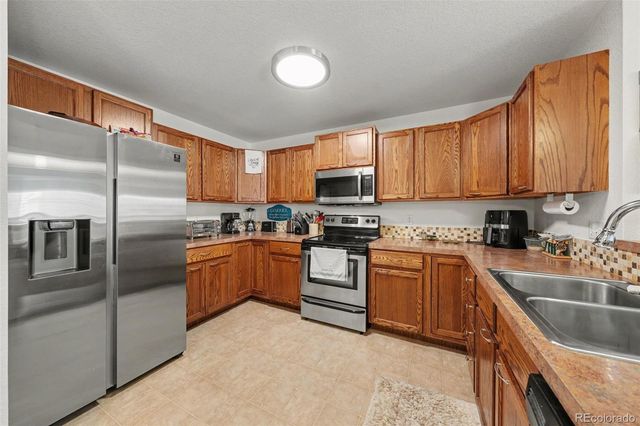 10818 Cimarron Street 307, Longmont, CO 80504