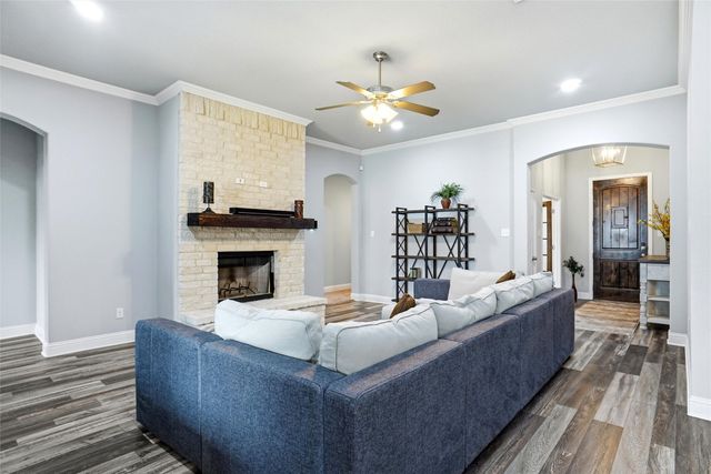 127 Preakness Drive, Willow Park, TX 76087
