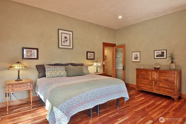 1150 Tanager Lane, Greenbank, WA 98253