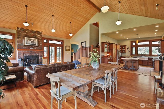 1150 Tanager Lane, Greenbank, WA 98253