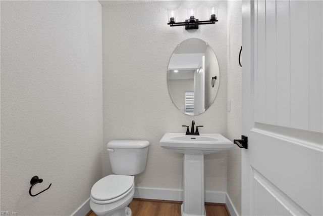 140 S Gum AVE, Virginia Beach, VA 23452
