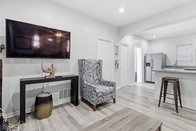 1435 S Illinois Street, Indianapolis, IN 46225