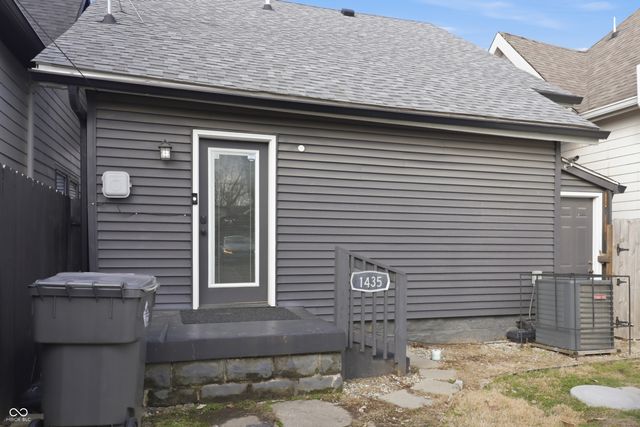 1435 S Illinois Street, Indianapolis, IN 46225