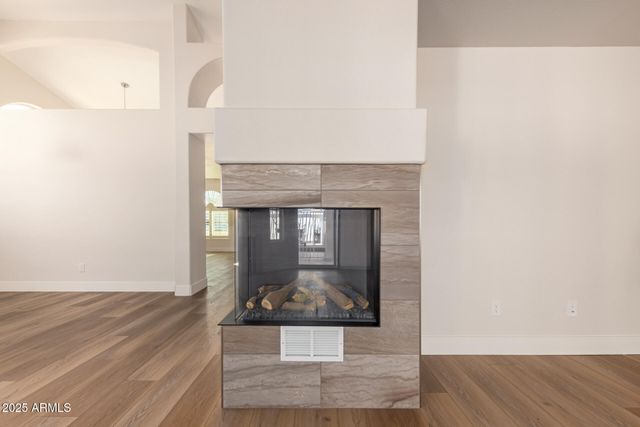 8736 W TIERRA BUENA Lane, Peoria, AZ 85382