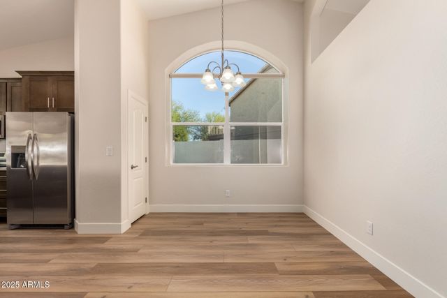 8736 W TIERRA BUENA Lane, Peoria, AZ 85382