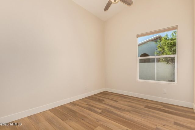 8736 W TIERRA BUENA Lane, Peoria, AZ 85382