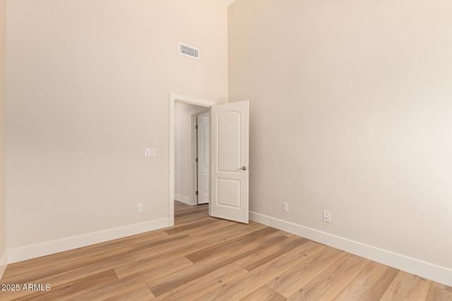 8736 W TIERRA BUENA Lane, Peoria, AZ 85382