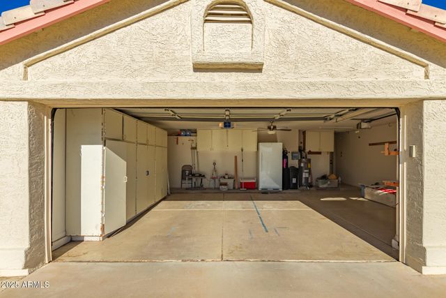 8736 W TIERRA BUENA Lane, Peoria, AZ 85382