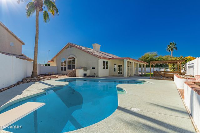 8736 W TIERRA BUENA Lane, Peoria, AZ 85382