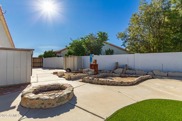 8736 W TIERRA BUENA Lane, Peoria, AZ 85382