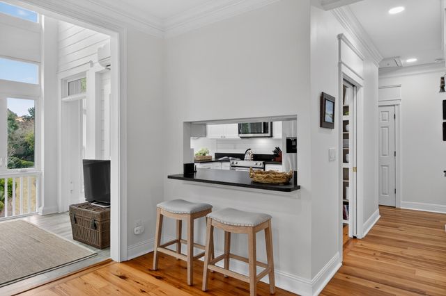 1512 Trumpet Vine Court, Mount Pleasant, SC 29464