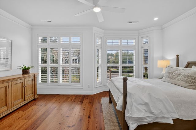 1512 Trumpet Vine Court, Mount Pleasant, SC 29464