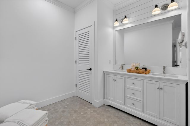 1512 Trumpet Vine Court, Mount Pleasant, SC 29464