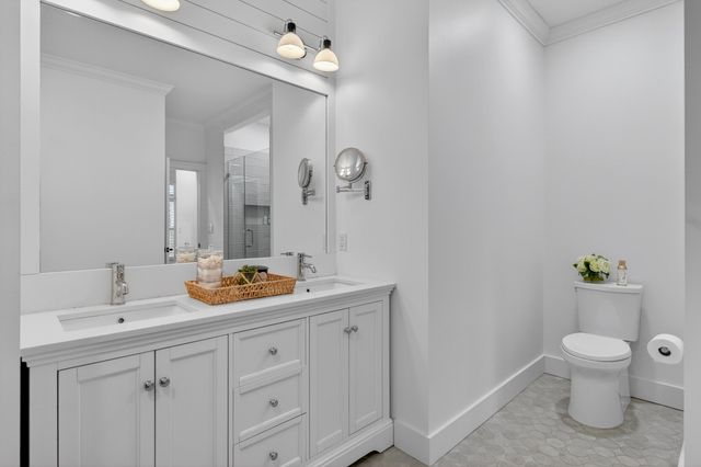 1512 Trumpet Vine Court, Mount Pleasant, SC 29464