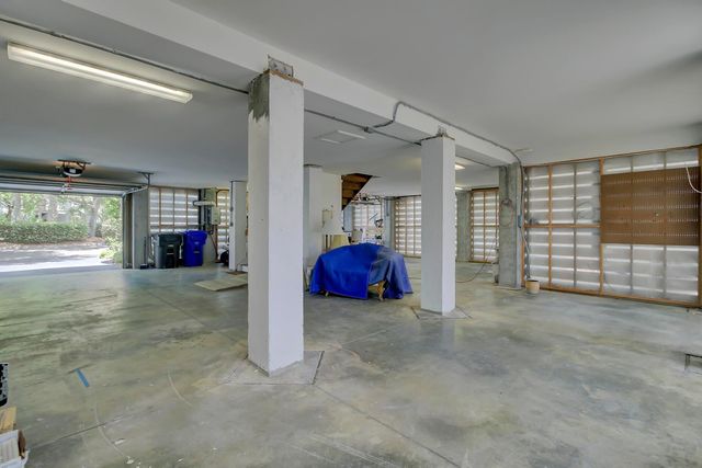 1512 Trumpet Vine Court, Mount Pleasant, SC 29464