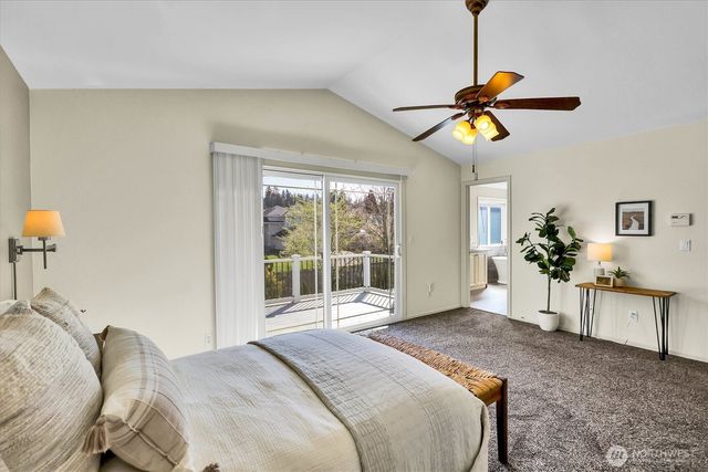 915 N Laurel Lane, Tacoma, WA 98406