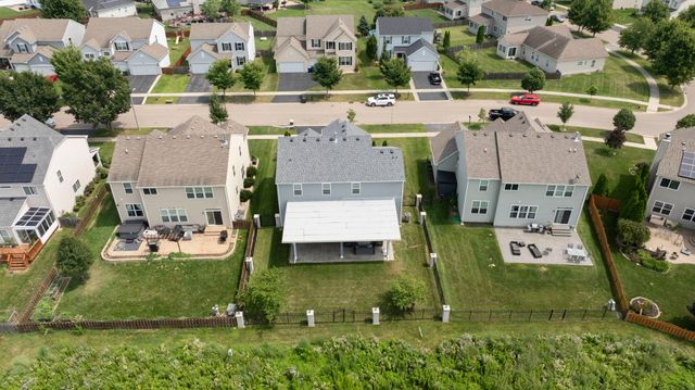 2371 Mayfield Drive, Montgomery, IL 60538