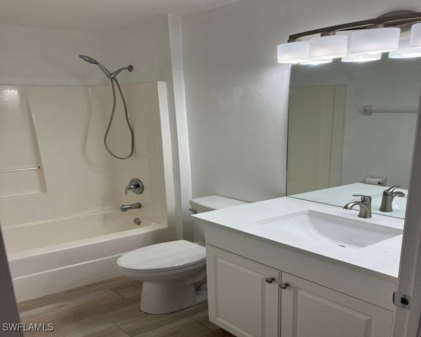 11487 Forest Mere DR, Bonita Springs, FL 34135