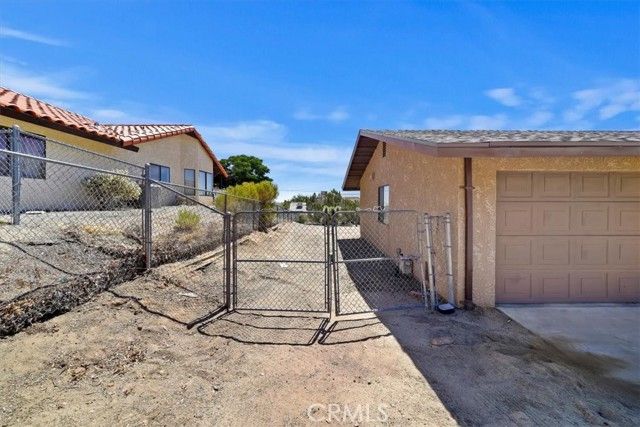 7575 Whitney Avenue, Yucca Valley, CA 92284