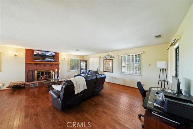 7575 Whitney Avenue, Yucca Valley, CA 92284