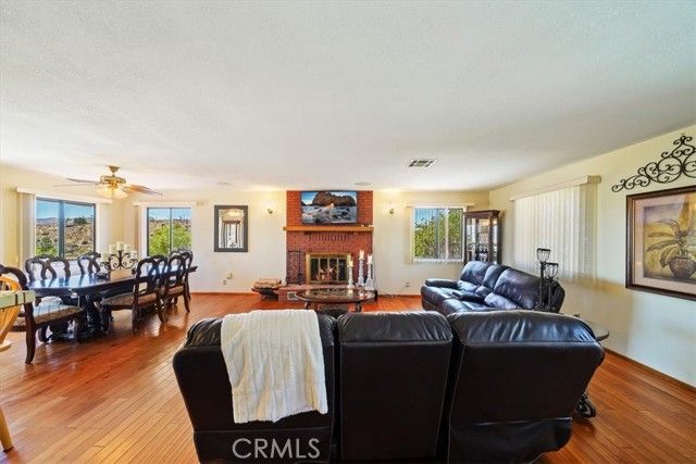 7575 Whitney Avenue, Yucca Valley, CA 92284