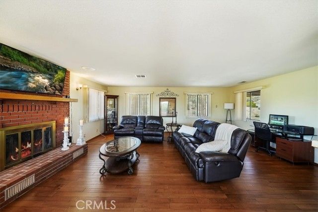 7575 Whitney Avenue, Yucca Valley, CA 92284