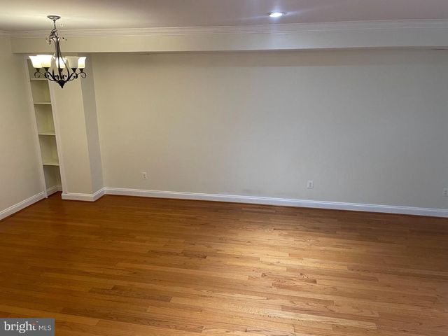 3707 FORDS LN, Baltimore, MD 21215