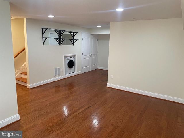 3707 FORDS LN, Baltimore, MD 21215