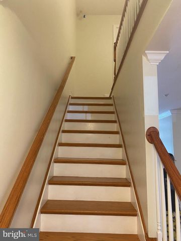 3707 FORDS LN, Baltimore, MD 21215