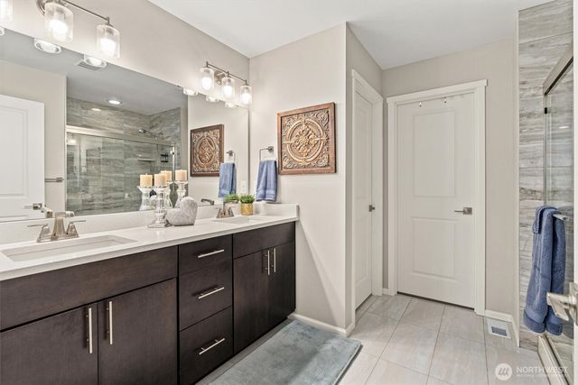 5788 160th Avenue E, Sumner, WA 98390